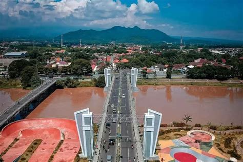 Menjejaki Berapa Lebar Sungai Brantas dengan Besaran Kapal Perang Majapahit 391 Meter ...