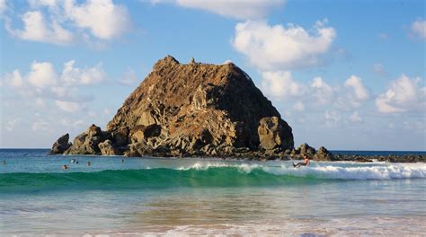 Conceicao Beach in Fernando de Noronha | Expedia.co.in