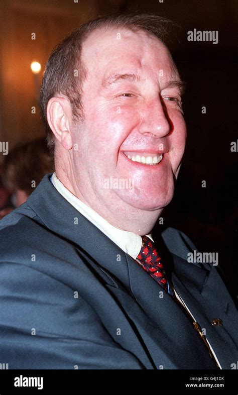 Gordon KAYE/Variety Club award Stock Photo - Alamy