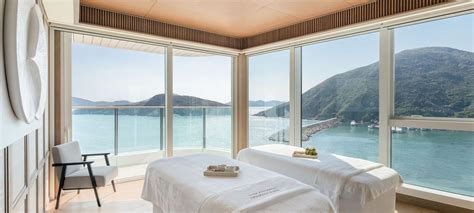 The Fullerton Spa | Luxury Treatments in Hong Kong