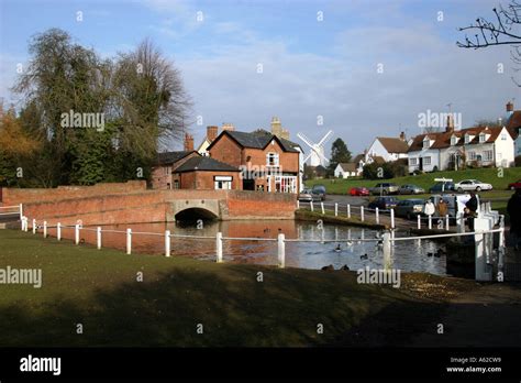 Finchingfield bridge hi-res stock photography and images - Alamy