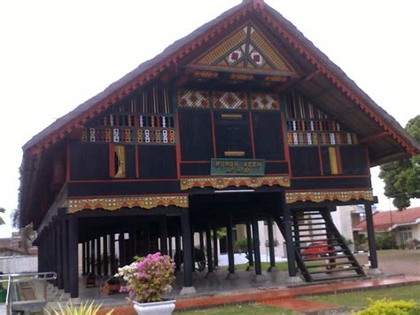 21 Gambar Rumah Adat Nusa Tenggara Timur