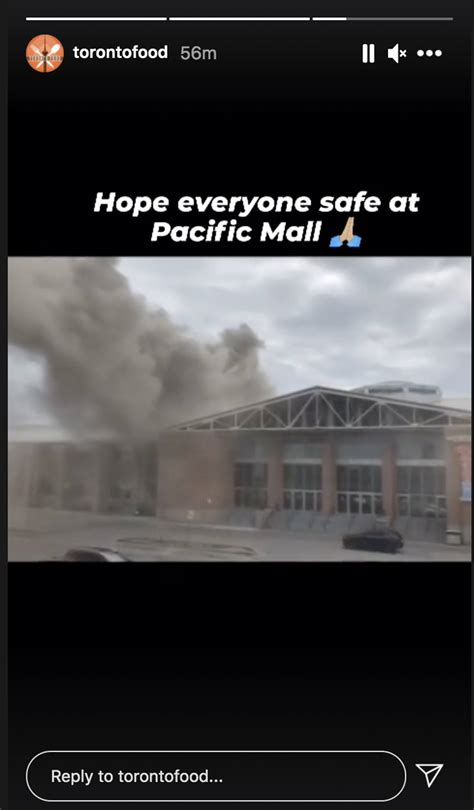 Smoky fire tears through Pacific Mall in Markham