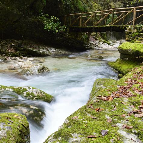 Le-escursioni-più-belle-in-abruzzo • Majellando