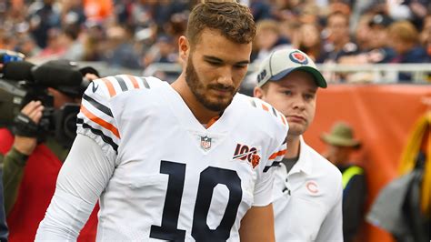 Mitchell Trubisky injury update: Bears QB has dislocated left shoulder, report says | Sporting News