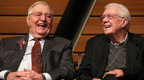 Former Vice President Walter Mondale dies at 93