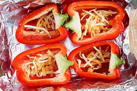 Easy Leftover Chili Stuffed Peppers - The Bean Bites