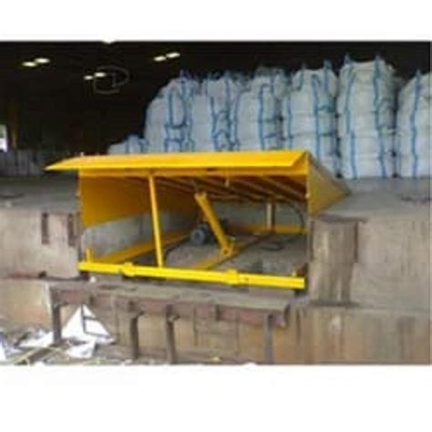 Loading Dock Equipment at Rs 100000 | Dock Leveler in Chennai | ID ...