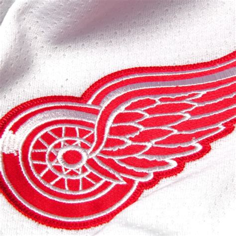 Mens Detroit Red Wings CCM White Classic Throwback Jersey - Shop.NHL.com