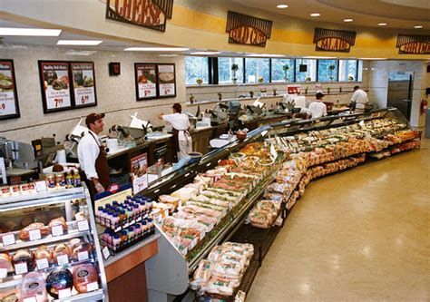 Supermarket «Roche Bros. Marshfield», reviews and photos, 605 Plain St, Marshfield, MA 02050, USA