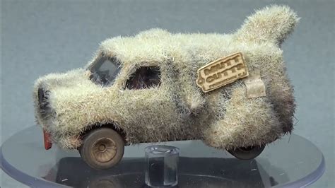 Making a "Mutt Cutts" Hot Wheels Van from "Dumb and Dumber"