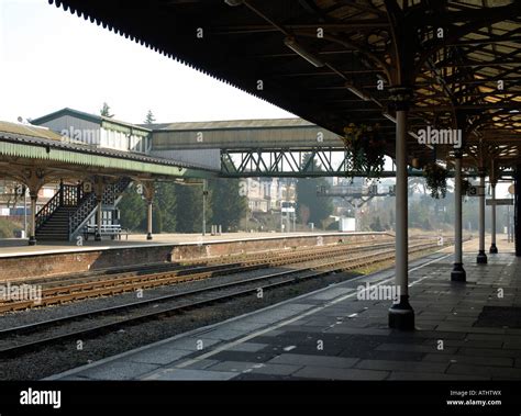 Hereford railway station hi-res stock photography and images - Alamy