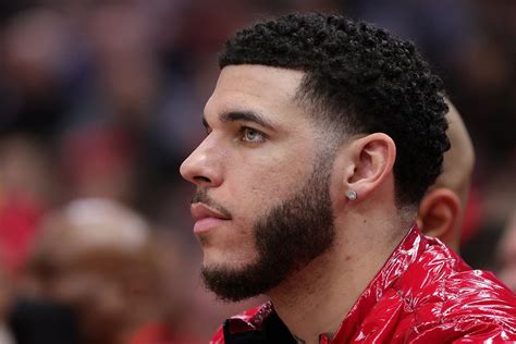 Bulls' Lonzo Ball sidelined 4-6 weeks due to left knee procedure | NBA.com