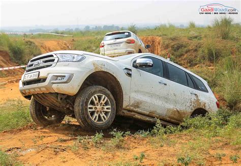 Ford Endeavour 3.2 4x4 Off-Road Drive Review