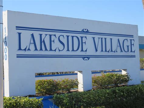 Lakeside Village | The Best in Florida 55+ Living