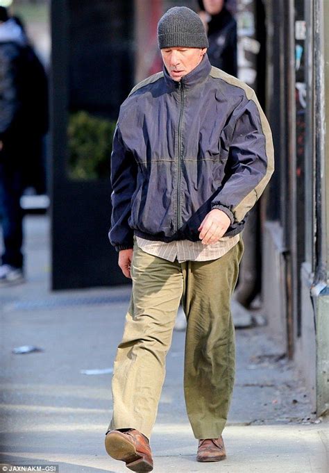 Richard Gere chugs beer on Manhattan park bench for Time Out of Mind ...