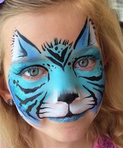 Blue tiger | Kitty face paint, Tiger face paints, Face painting easy