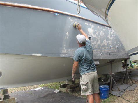 How to Paint Your Old Fiberglass Boat ~ And Make it Look New Again ...