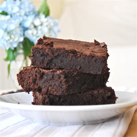 Dark Chocolate Brownies - The Chronicles of Home