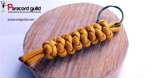 Emperor's snake knot - Paracord guild