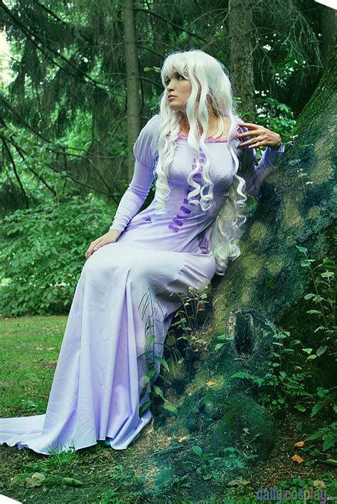 Lady Amalthea from The Last Unicorn - Daily Cosplay .com