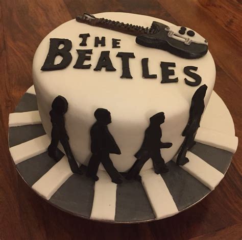 The Beatles birthday cake Beatles Birthday Cake, Beatles Party, The ...