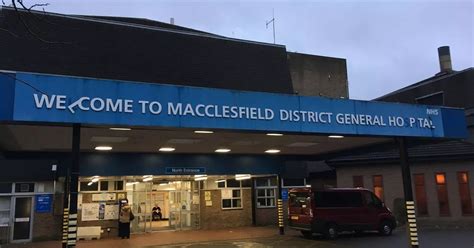 Is this the best way to greet patients at Macclesfield Hospital? - MacclesField Express