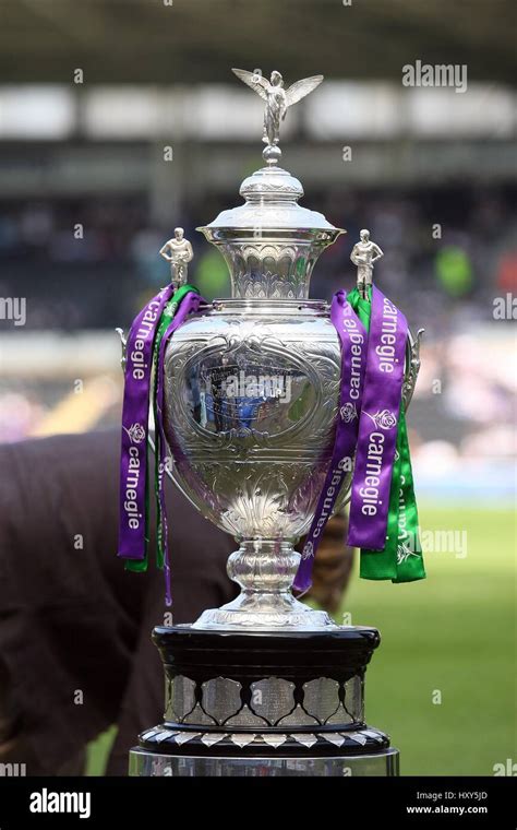 Rugby league challenge cup hi-res stock photography and images - Alamy