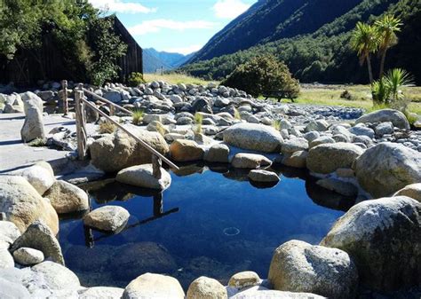 Best Hot Springs in New Zealand