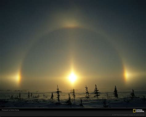 sun dogs | Natural phenomena, Sun dogs, Atmospheric phenomenon