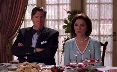 13 Emily Gilmore Fashion Lessons That We Can All Learn From