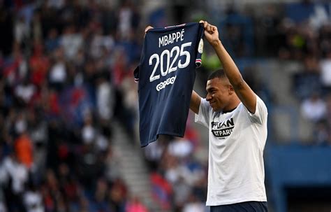 Kylian Mbappe could re-enter negotiations with Real Madrid after it's revealed his Paris Saint ...