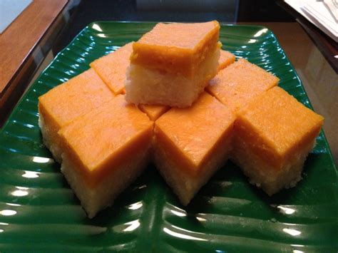 MaMa Ko's Kitchen 高妈妈小天地: Kuih Seri Muka (Squash version )---双层糯米糕 (南瓜版本)