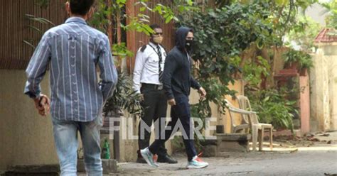 Photos: Varun Dhawan leaves for his wedding in Alibaug | Filmfare.com