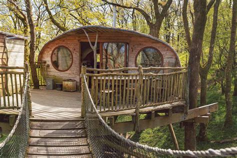 12 Best Places to go Glamping in North Wales (2023)