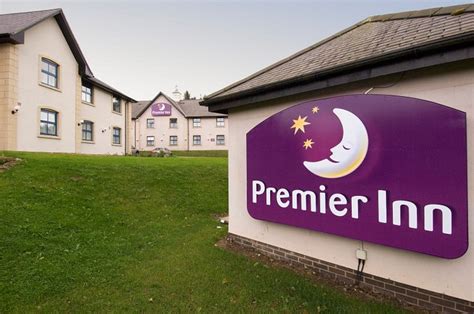 Premier Inn Bangor (Gwynedd, North Wales) hotel - UPDATED Prices ...