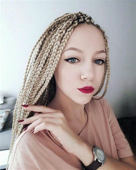 Cute White Girl Box Braids Hairstyles Ideas to Boost Your Look - New Natural Hairstyles