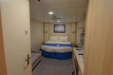 Category 6V Interior Stateroom on Mariner of the Seas Photo Tour | Royal Caribbean Blog