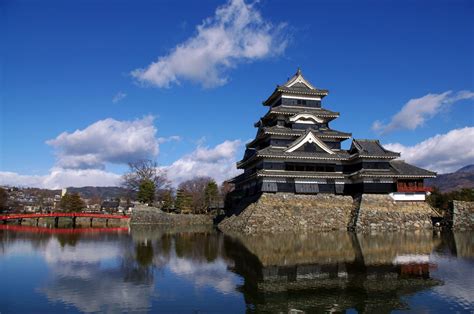 Great Japanese Castles You Just Have to Visit » Zooming Japan