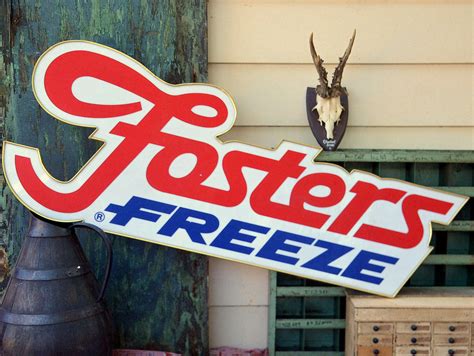 RARE Vintage Marquee FOSTERS FREEZE Sign by MerlesVintage on Etsy Vintage Marquee Sign, Zephyr ...