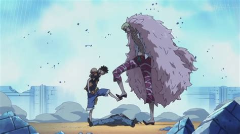 One Piece - Colisão de Haki do Rei, Luffy vs Doflamingo - YouTube