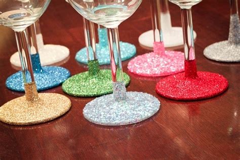 43 DIY Ways To Add Some Much-Needed Sparkle To Your Life