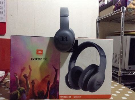 JBL Harman Headphones, Audio, Headphones & Headsets on Carousell