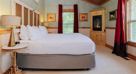 Dahlonega, GA Lodging | Compare Our Peaceful Lodging Options