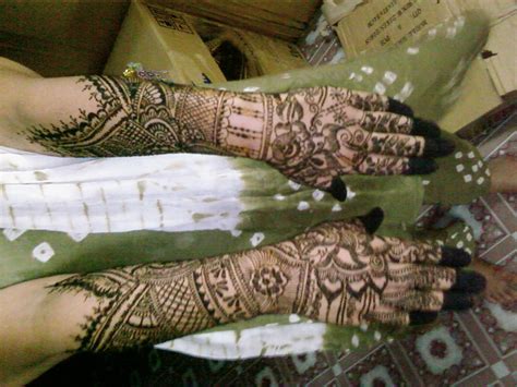 Get started with Mehndi: More Designs Of Mehndi.....