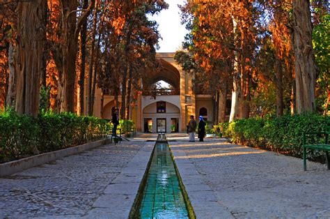 Fin Garden | One of the most famous Persian Gardens in Iran - Irantripedia