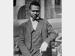 Countee Cullen biography, birth date, birth place and pictures