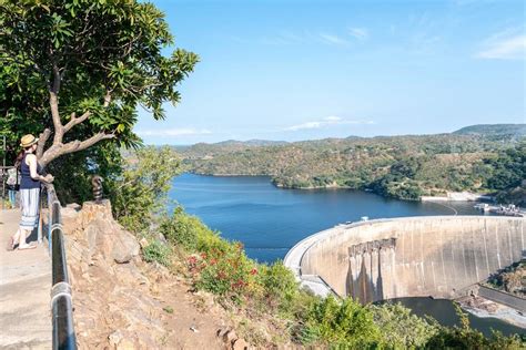 Lake Kariba • Zimbabwe • Zambia