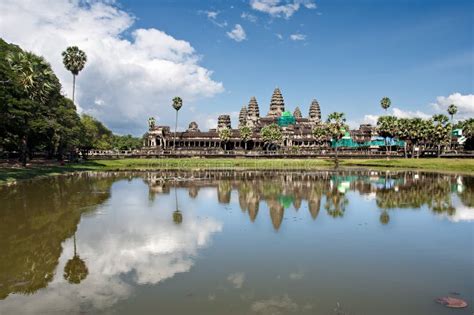 Angkor Wat restoration stock photo. Image of cambodian - 24863854