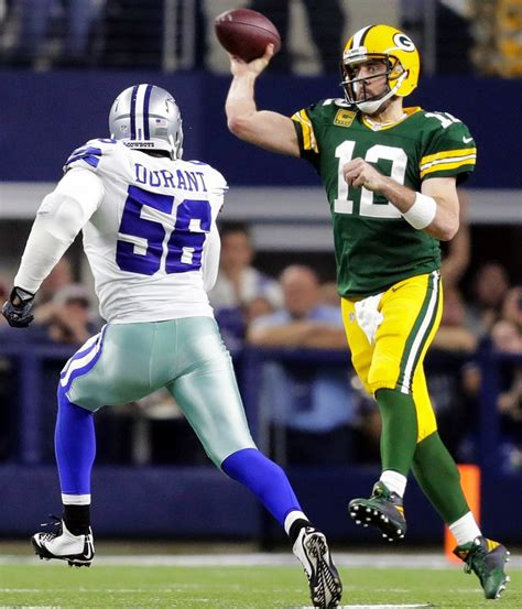 How Aaron Rodgers rolled left and booted the Cowboys from the 2016 playoffs